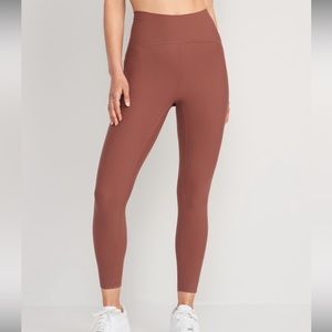 2 Pairs Old Navy Lycra Leggings - size L - barely worn